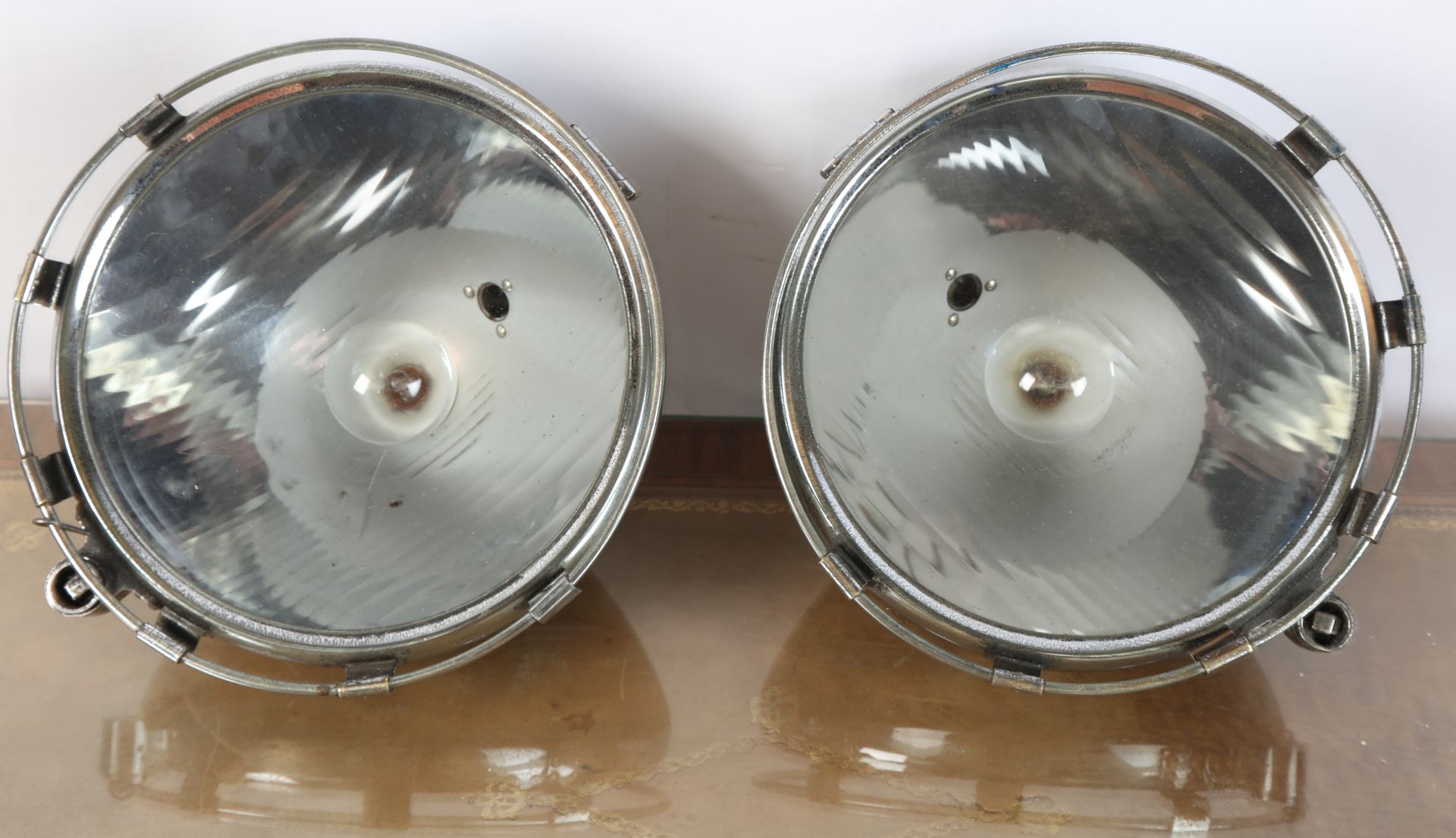 Null Pair of car headlights, MATHIS, (perfect condition, 26X17