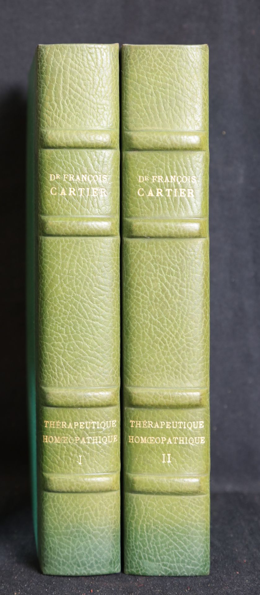 Null CARTIER F. Dc, thérapeutique homéopathique I et II. (volumes)