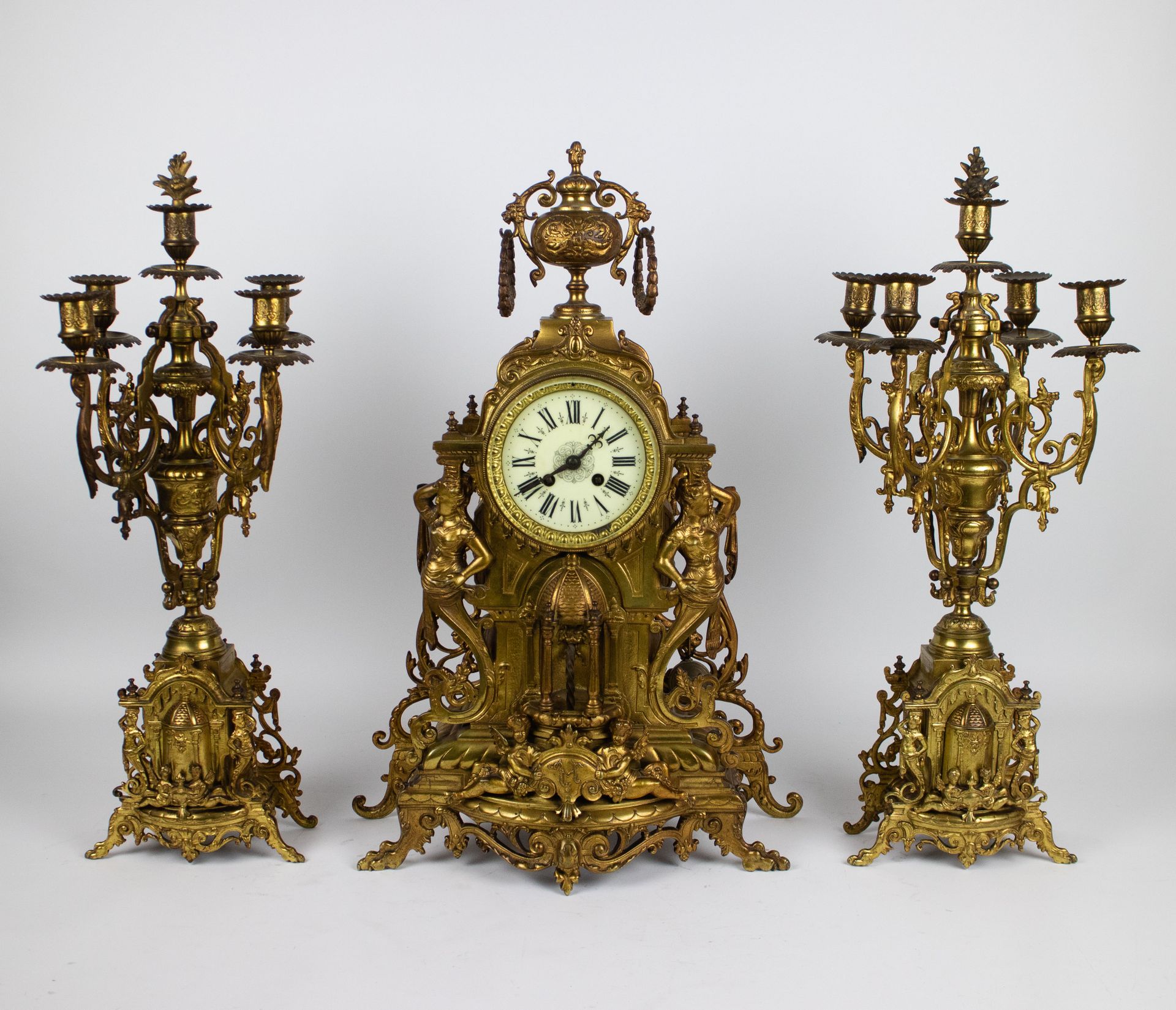 Mantel set in gilt bronze 19th century medaglia marcata Japy 1878. Schouwgarnitu&hellip;