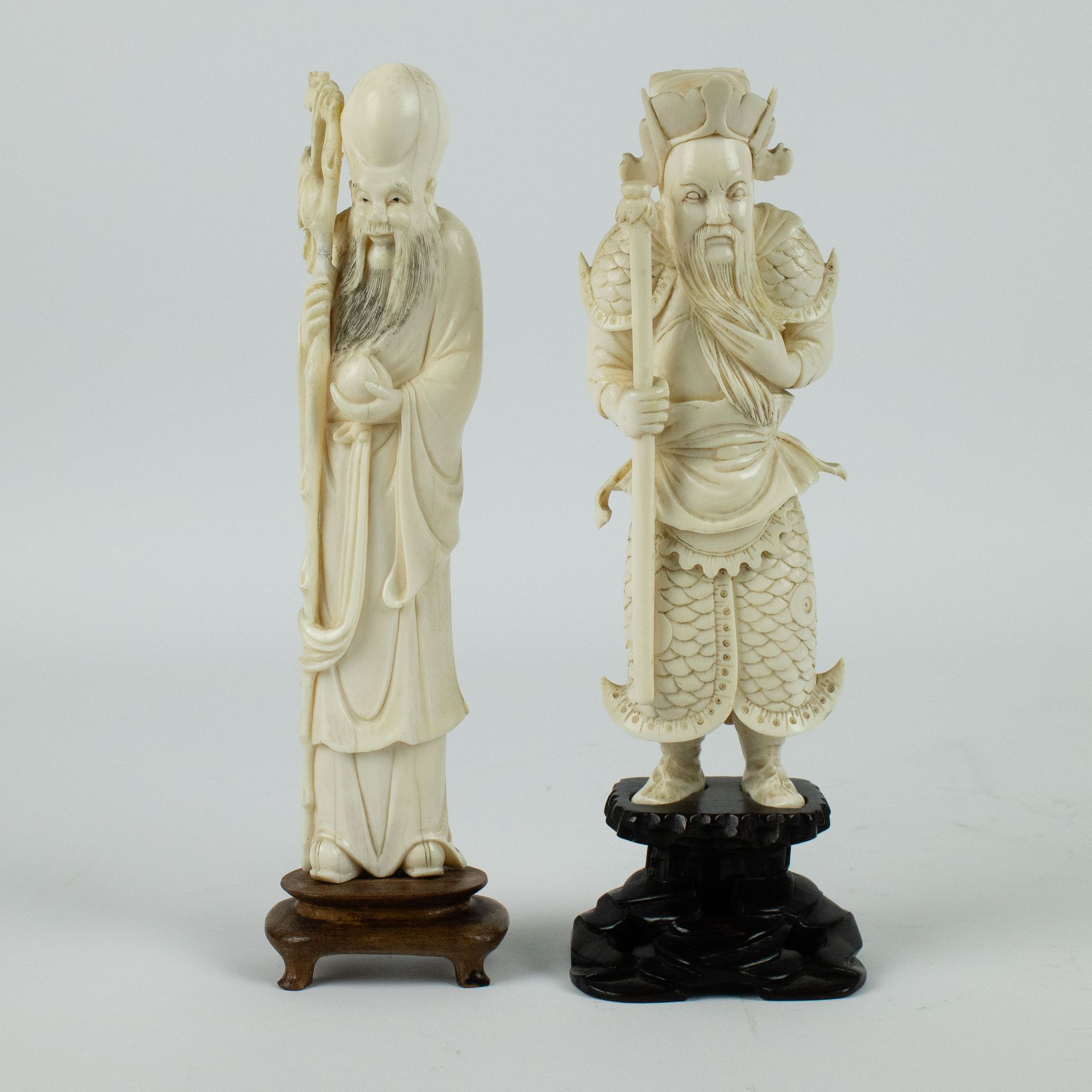 Chinese ivory figure of Shau Lau and Chou Ts'ang Chinees ivoren beeld van Shau L&hellip;