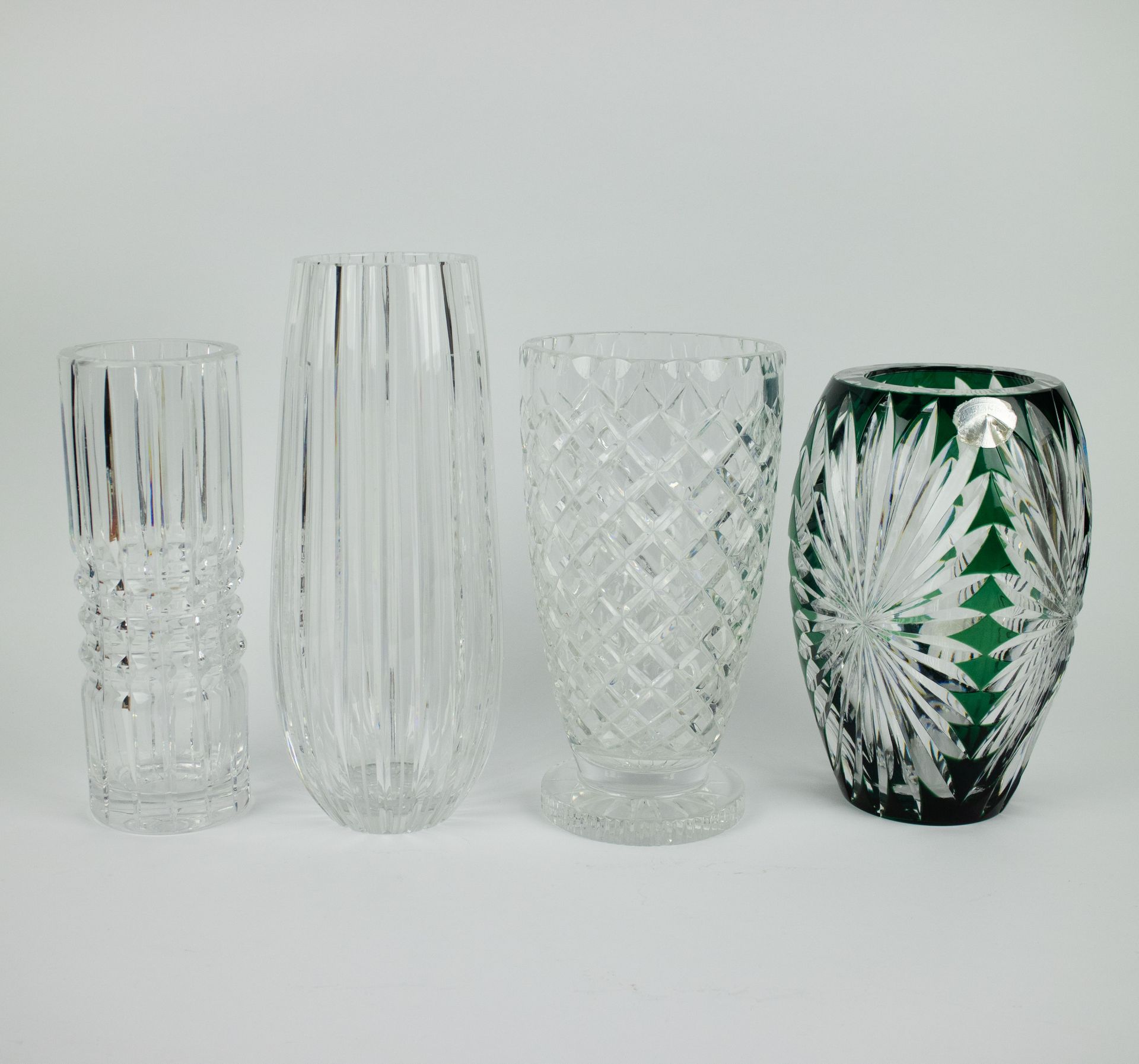Crystal vases Val Saint Lambert and Bohemian Lot kristallen vazen met o.A. Val S&hellip;