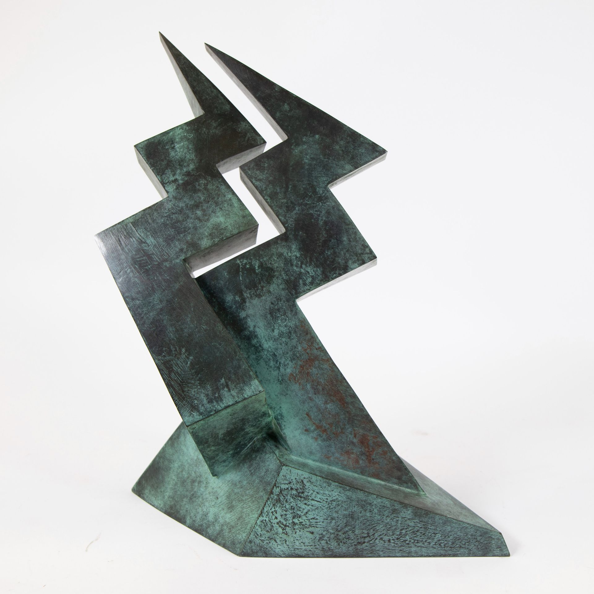 Etienne DESMET (1943) Etienne DESMET (1943)
ENERGY.
Bronze sculpture, signed and&hellip;