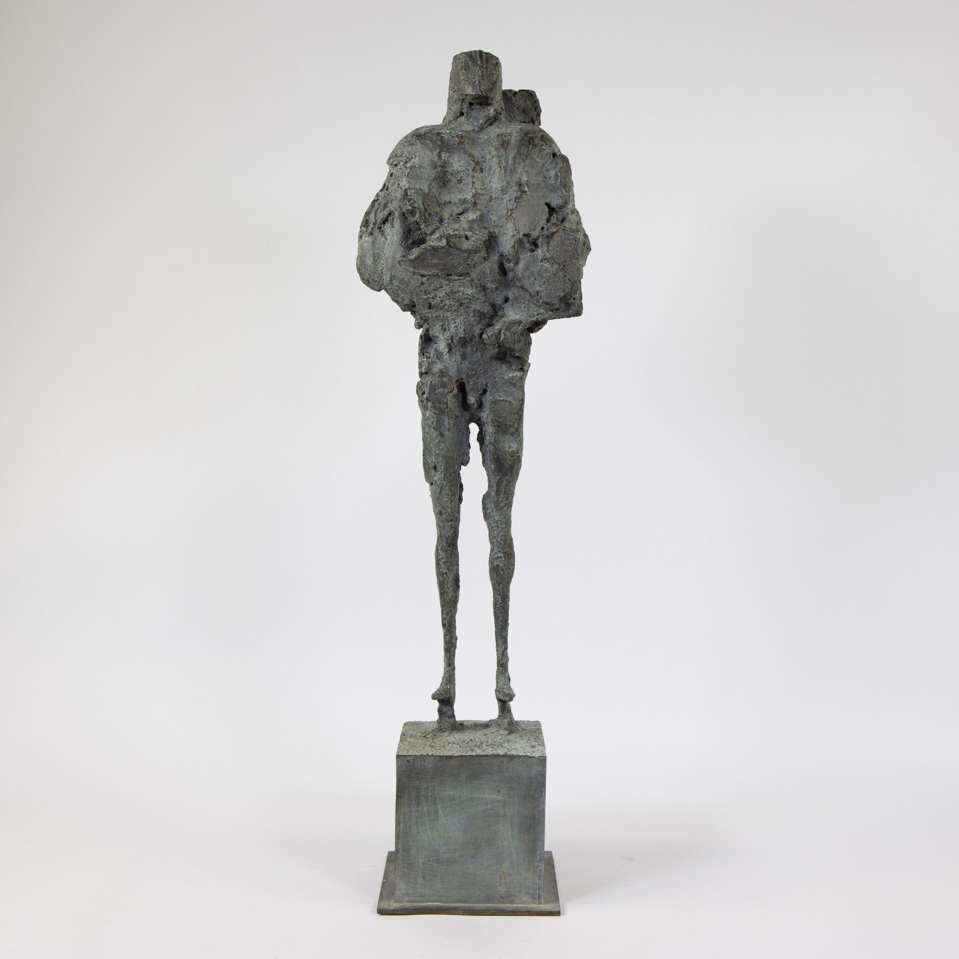 Paul VAN GYSEGHEM (1935) Paul VAN GYSEGHEM (1935)
Gilgamesh.
Sculpture en bronze&hellip;