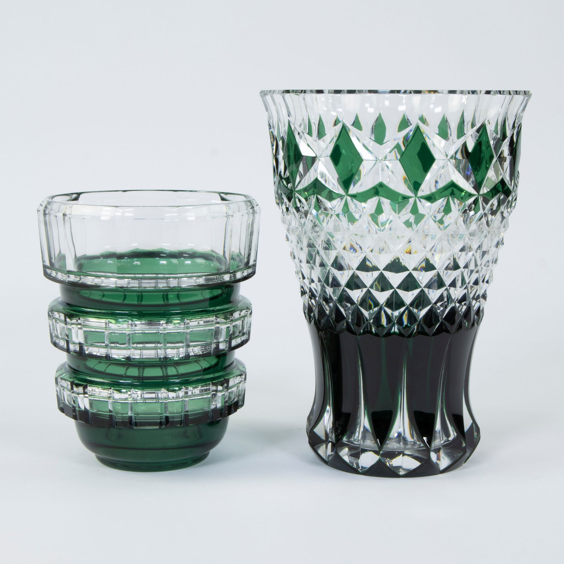 Null Val Saint Lambert 2 vases Art Déco en cristal vert et clair, l'un signé
Val&hellip;