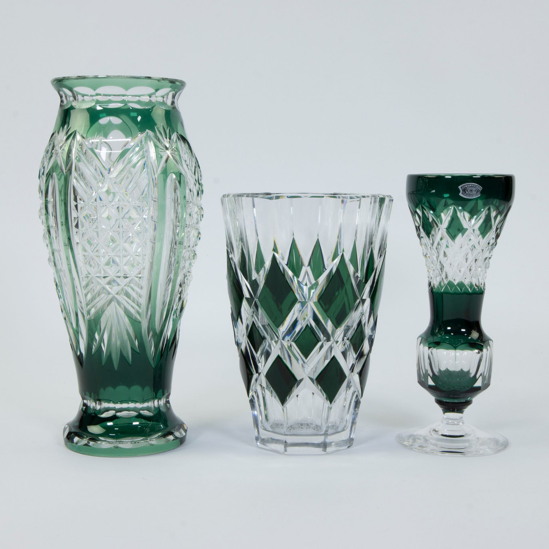 Null Val Saint Lambert, 3 vases en cristal taillé vert et clair
Val Saint Lamber&hellip;