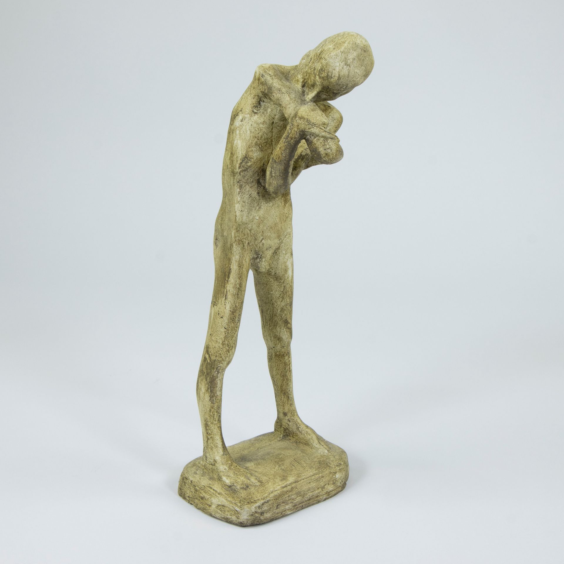 George MINNE (1866-1941), George MINNE (1866-1941), sculpture en plâtre patiné L&hellip;