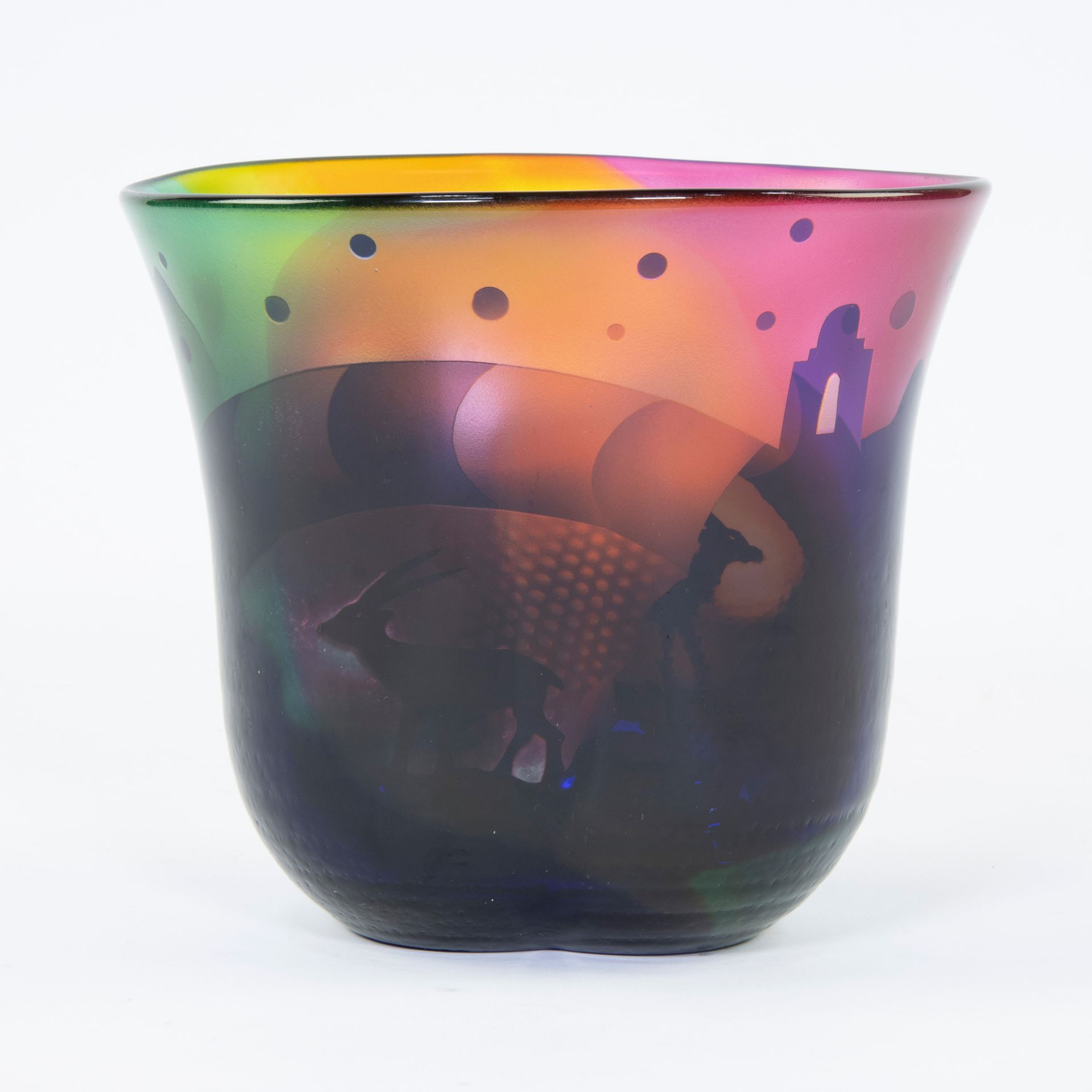 Null Vase Costa Boda très coloré en pâte de verre avec décor de boucs de Bertil &hellip;