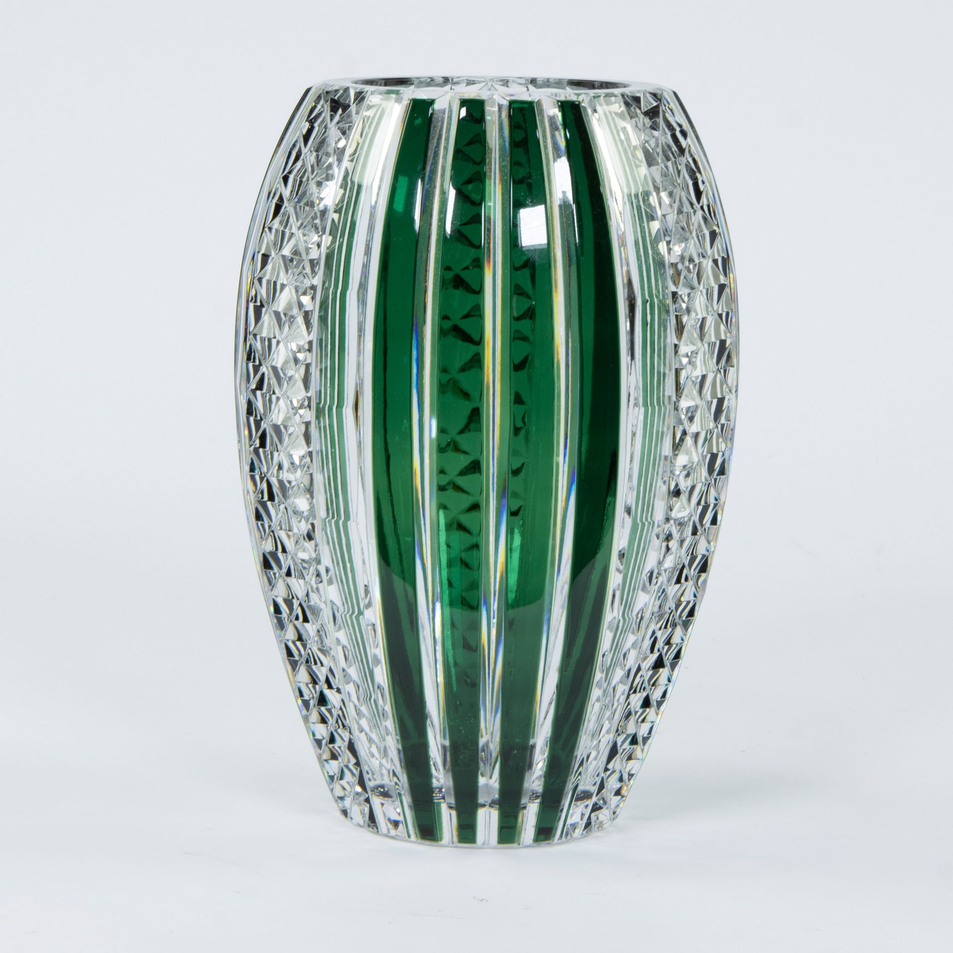 Null Val Saint Lambert vase Art Déco en cristal taillé clair et vert, signé
Val &hellip;