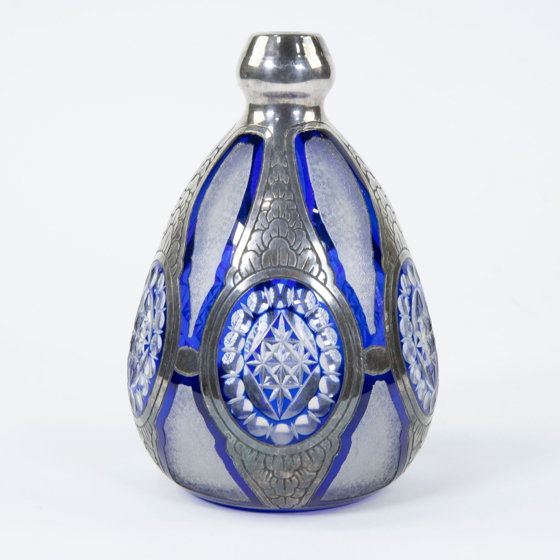 Null VAL SAINT LAMBERT, 1927, très rare vase en cristal taillé soufflé à la bouc&hellip;