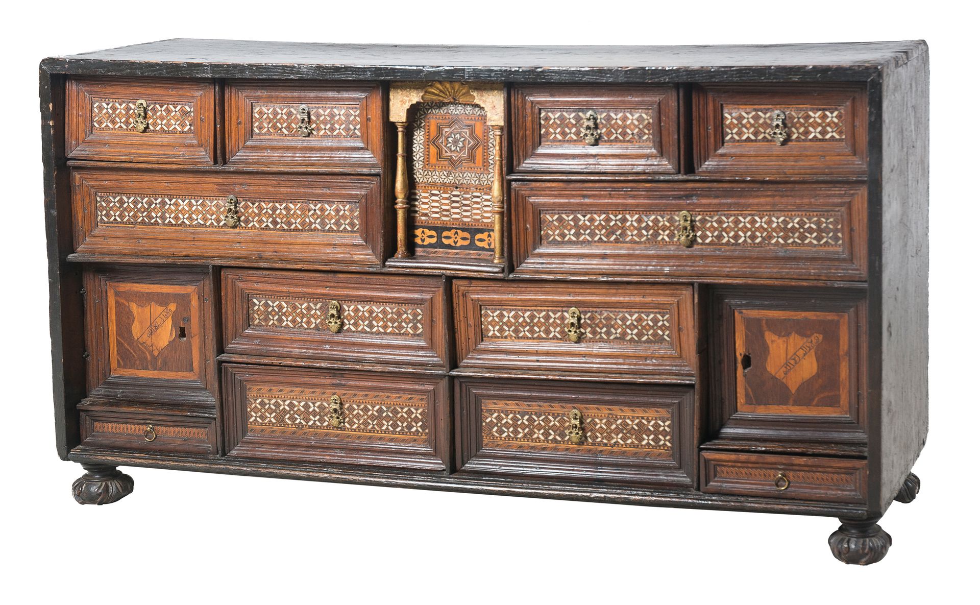 Imposing wooden Nasrid chest with bone and contrasting wood tracery. Early 16th &hellip;