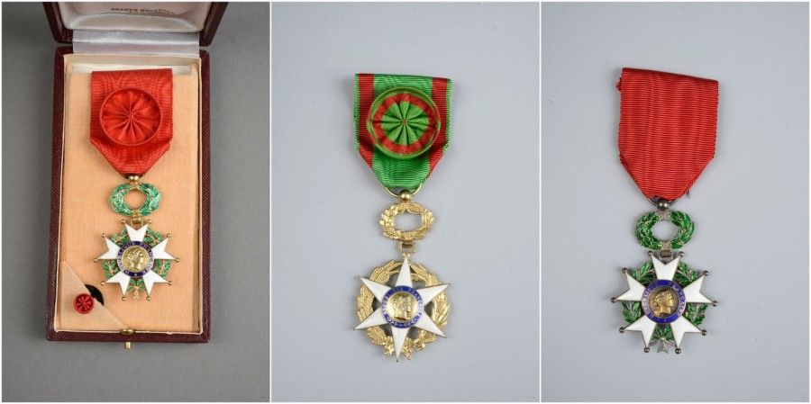 Null UNE CROIX DE CHEVALIER de l'ordre de la Légion d'honneur en argent, émaillé&hellip;