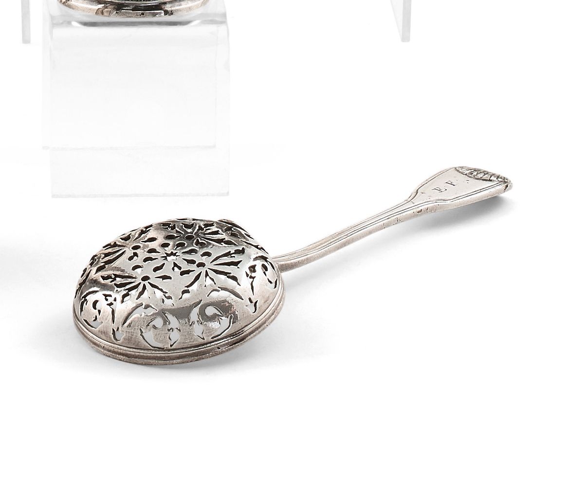 Null Silver plated sprinkling spoon, filets and shells model, later engraved E F&hellip;