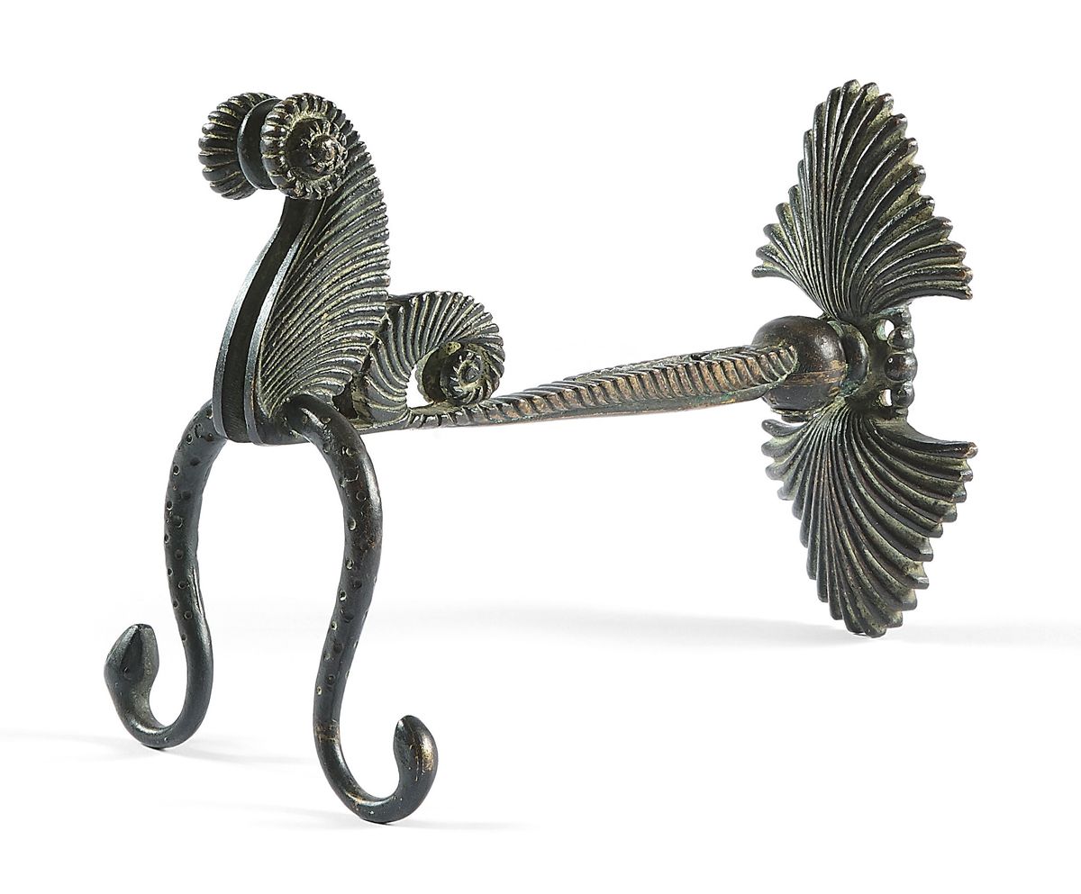 ARMAND ALBERT RATEAU (1882-1938) Articulated bronze coat hook with brown and ant&hellip;