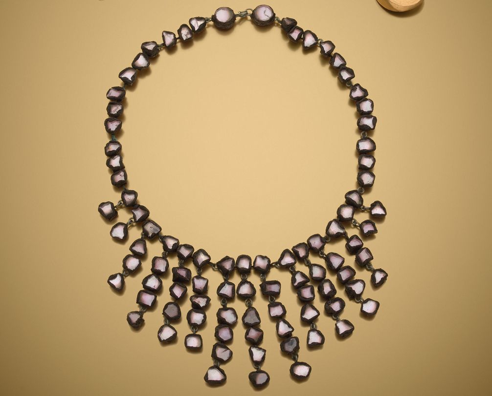 Line VAUTRIN (1913 - 1997) 
Collier articulé à petits maillons circulaires et ca&hellip;