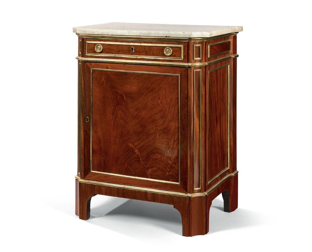 Null Mahogany cabinet opening with a door and a drawer. White veined marble top.&hellip;