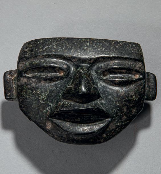 Null Petit masque
Ce beau visage reflète l'idéalisation de Teotihuacan: lèvres c&hellip;