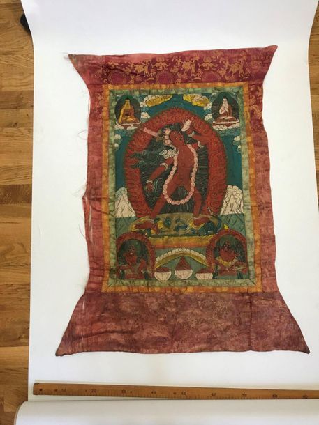 Null Thangka, Tibet, toile peinte d’une divinité du panthéon bouddhiste, sages a&hellip;