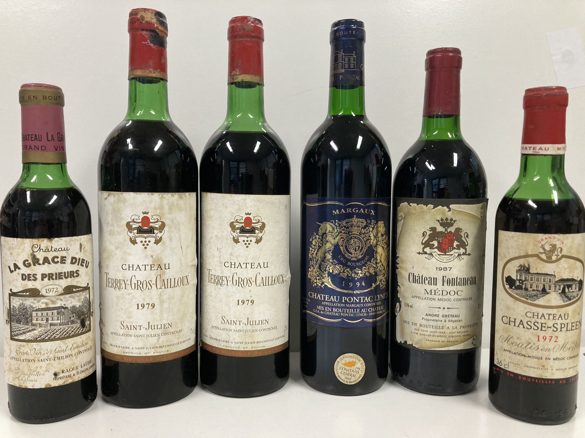 Null MARGAUX CHAT. PONTAC LYNCH		

ROUGE 	75CL 	1994 			1BLLE



MEDOC	CHAT. FON&hellip;
