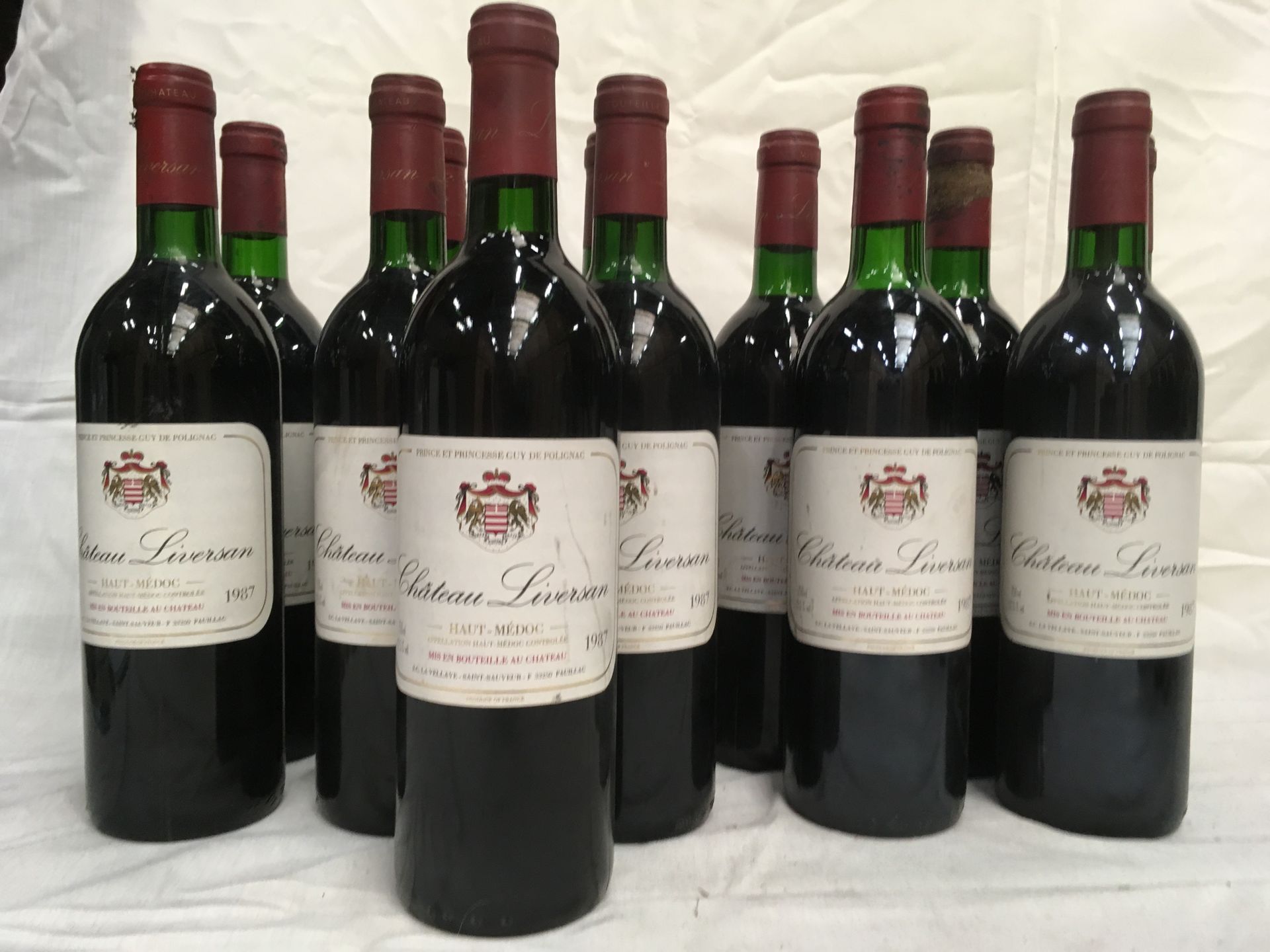 Null 12 HAUT MEDOC Château Liversan 1987 75cl e.T

9 HAUT MEDOC Château Liversan&hellip;