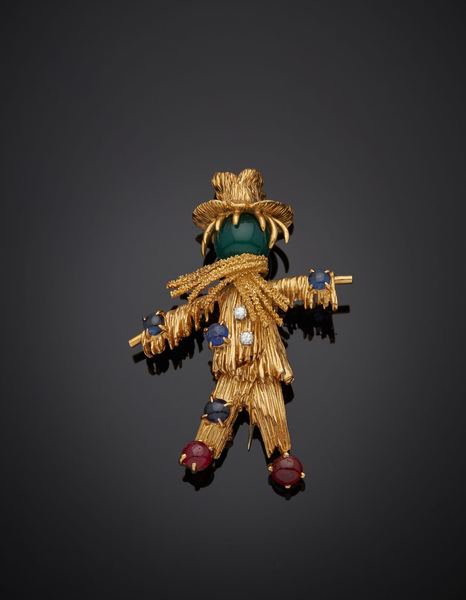 Null VAN CLEEF & ARPELS 
Yellow gold (750‰) chased and carved "scarecrow" CORSAG&hellip;