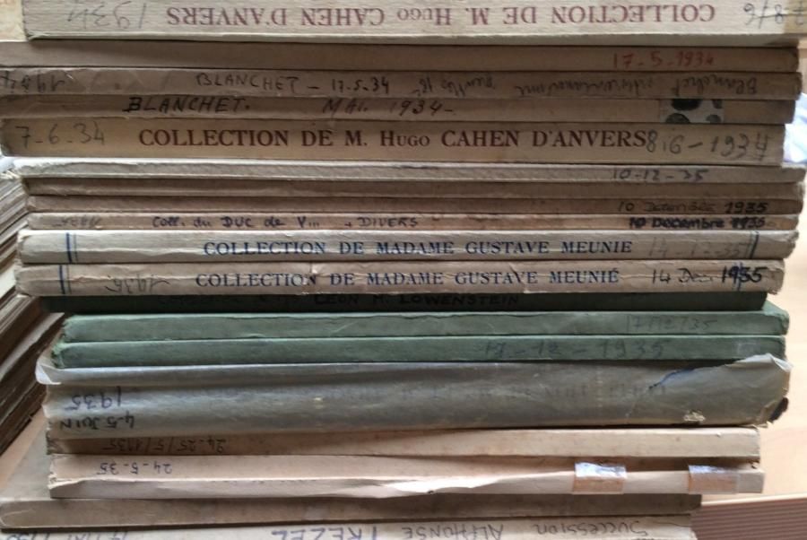 Null 20 catalogues de 1934 à1937

Collections : Blanchet, Cahen d'Anvers, Meunié&hellip;