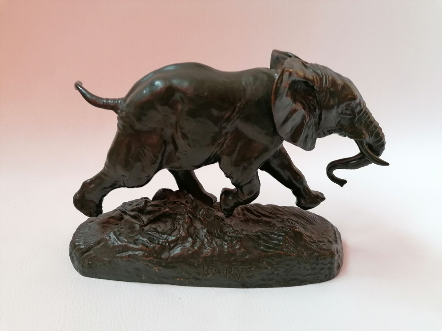 Null Antoine Louis BARYE 1795 -1875 «Éléphant du Sénégal» Épreuve en bronze à pa&hellip;