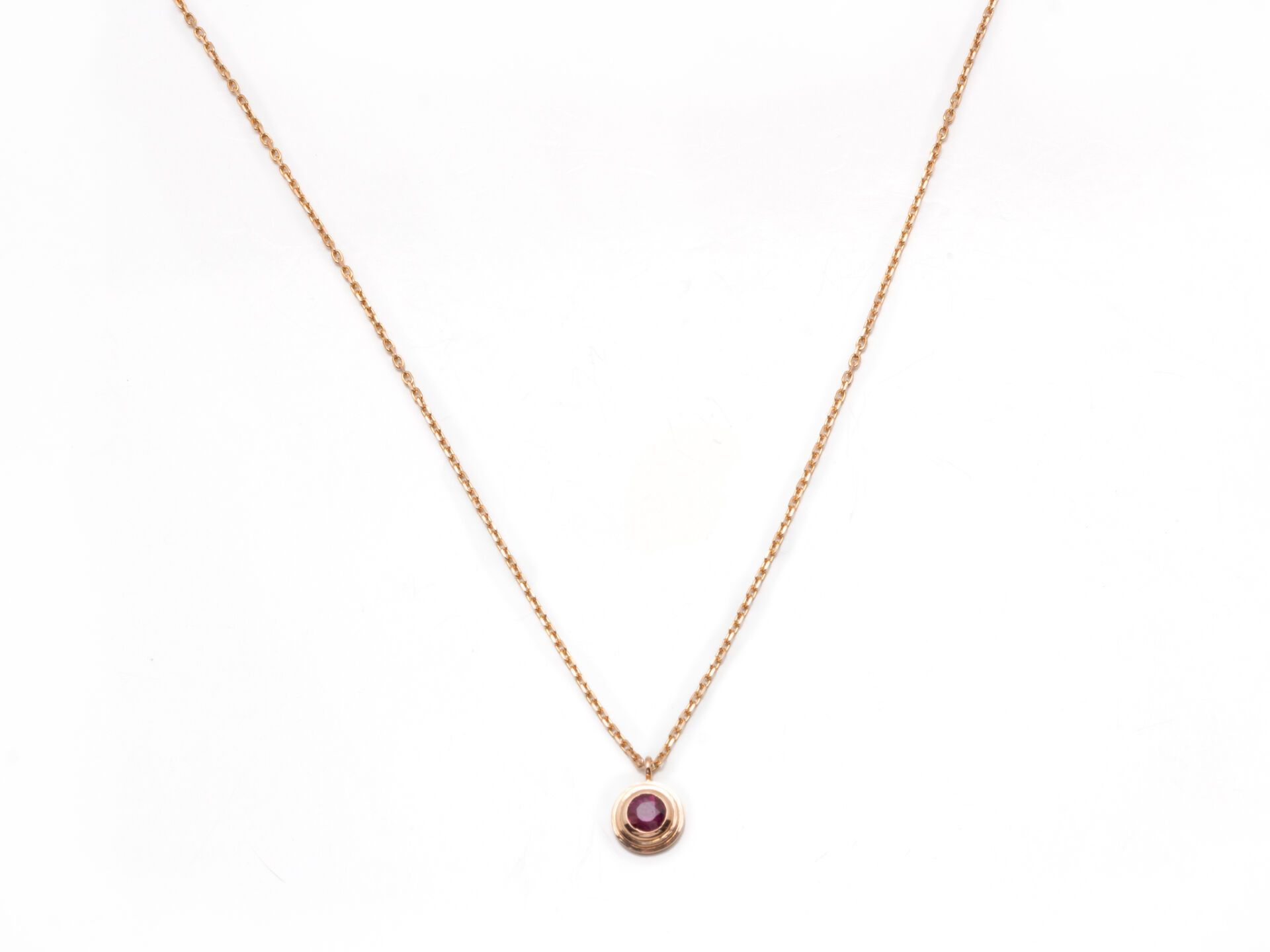 Null Pink gold necklace 750 thousandths, consisting of a fine forçat chain holdi&hellip;