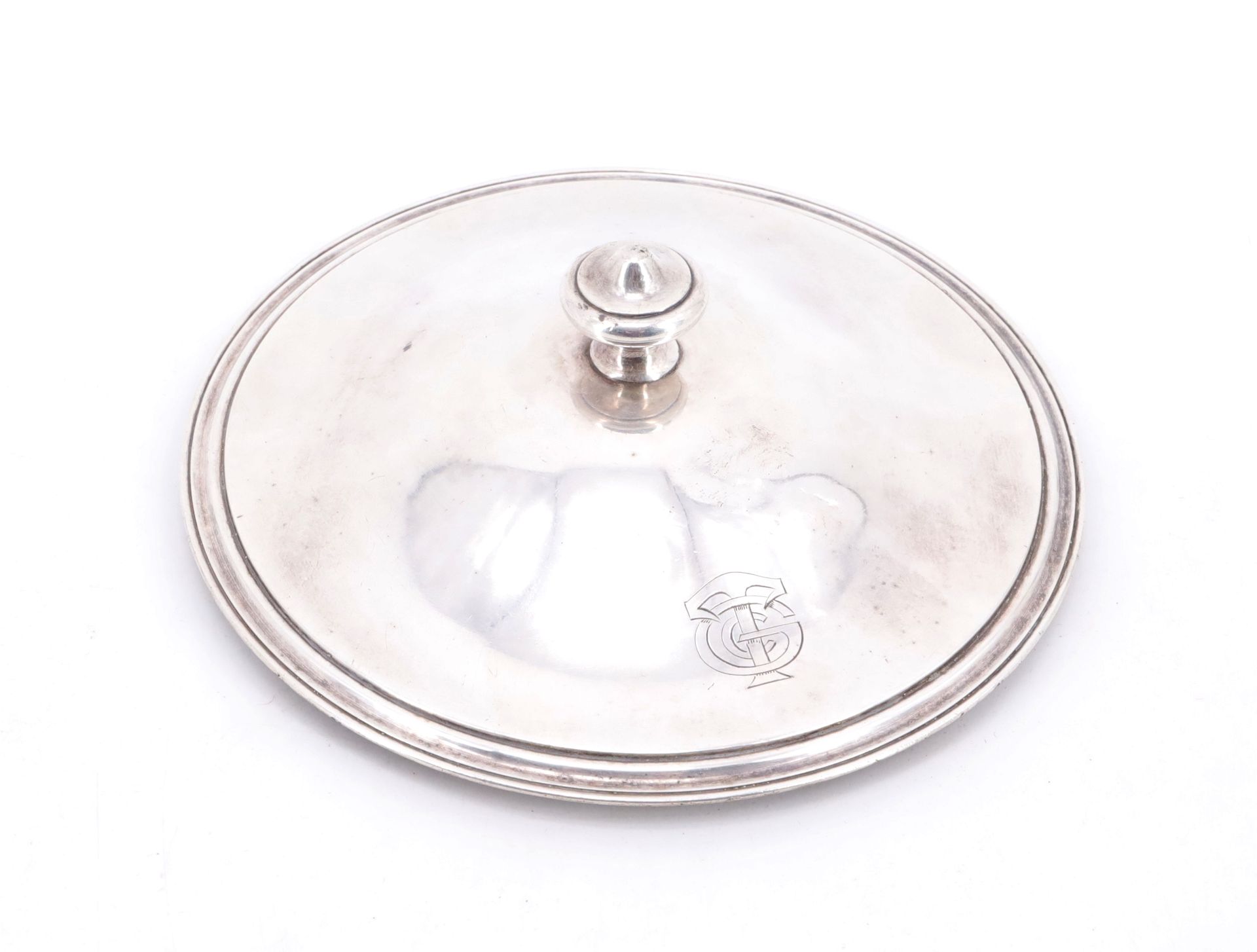 Null CGT Paris 1921 - Cover of a silver-plated vegetable dish, monogrammed - H. &hellip;