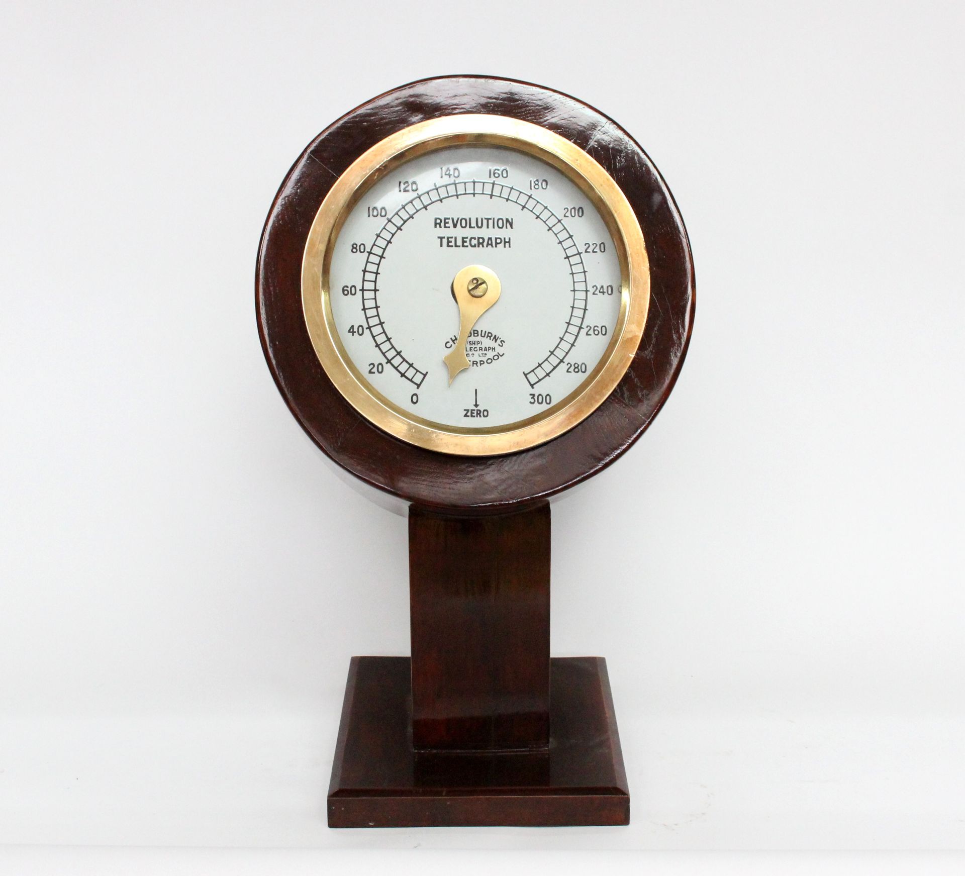 Null Telegraph repeater Brand Chadburn. Brass ringed dial in a varnished wooden &hellip;