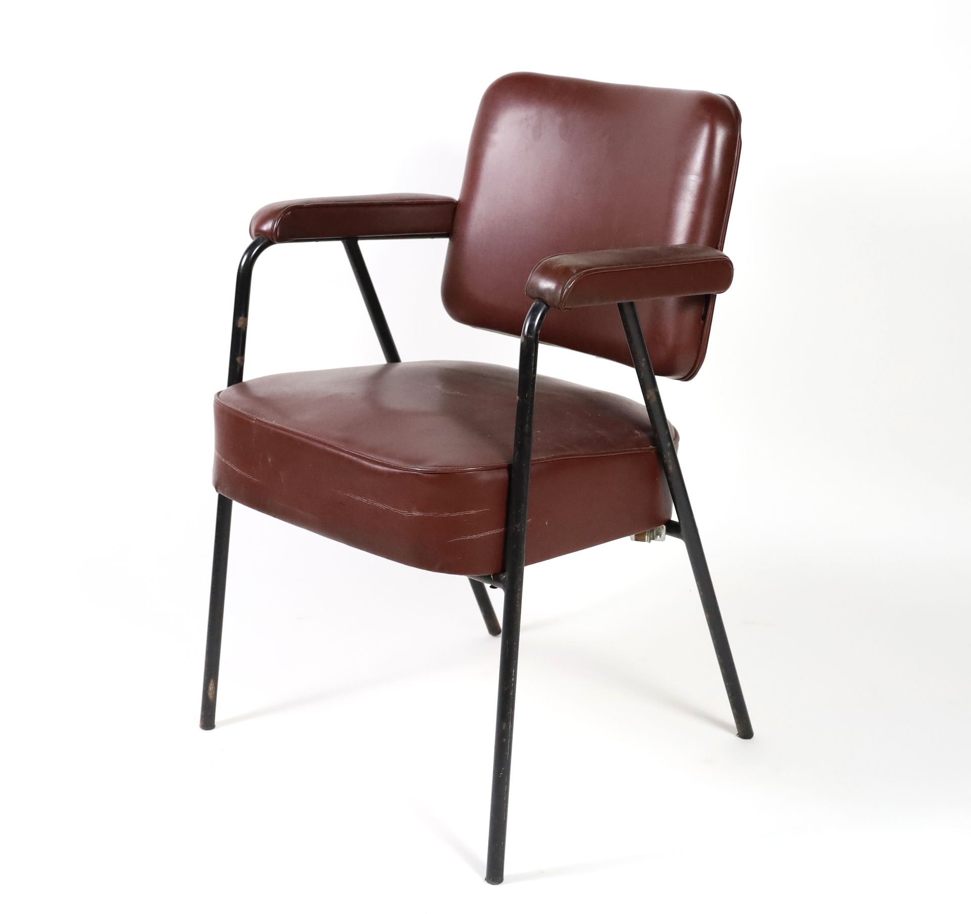 Null PAQUEBOT - 黑色漆面金属扶手椅，棕色鼹鼠皮座椅和靠背 - 高77厘米，宽57厘米，长57厘米（磨损和意外）。