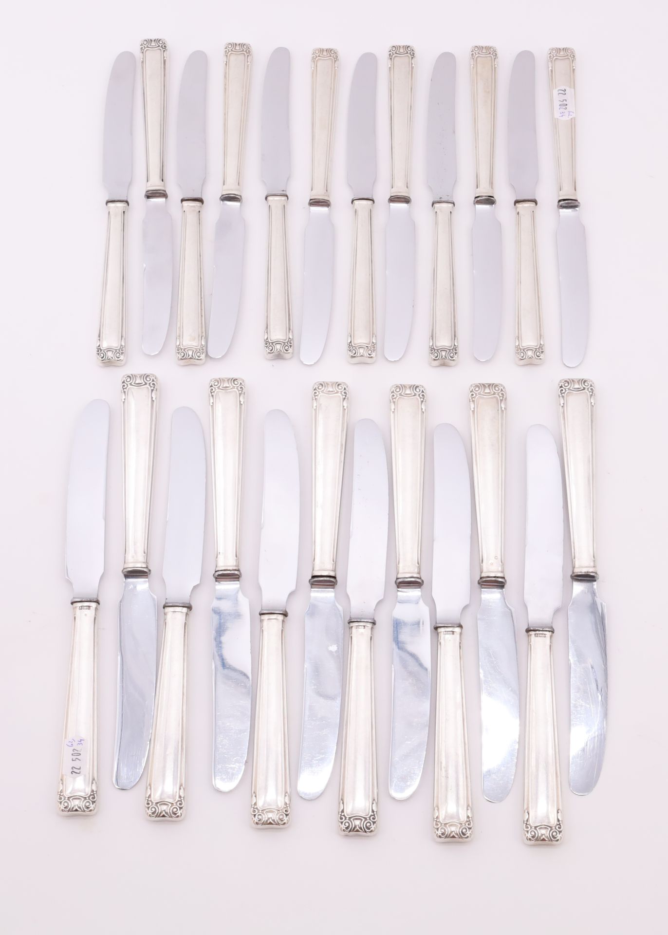 Null Set of twelve large knives and twelve fruit knives, handle in silver with s&hellip;