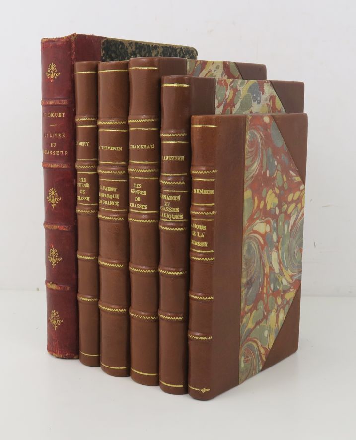 Null Generalities. Set of 6 volumes: 

CHAIGNEAU (André), Les Genres de chasses &hellip;