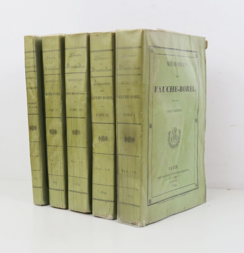 Null FAUCHE-BOREL（路易斯）。回忆录》。巴黎，Moutardier，1829年。

5卷（其中最后一卷是补编），8开本，平装，印刷封面。卷首语是&hellip;