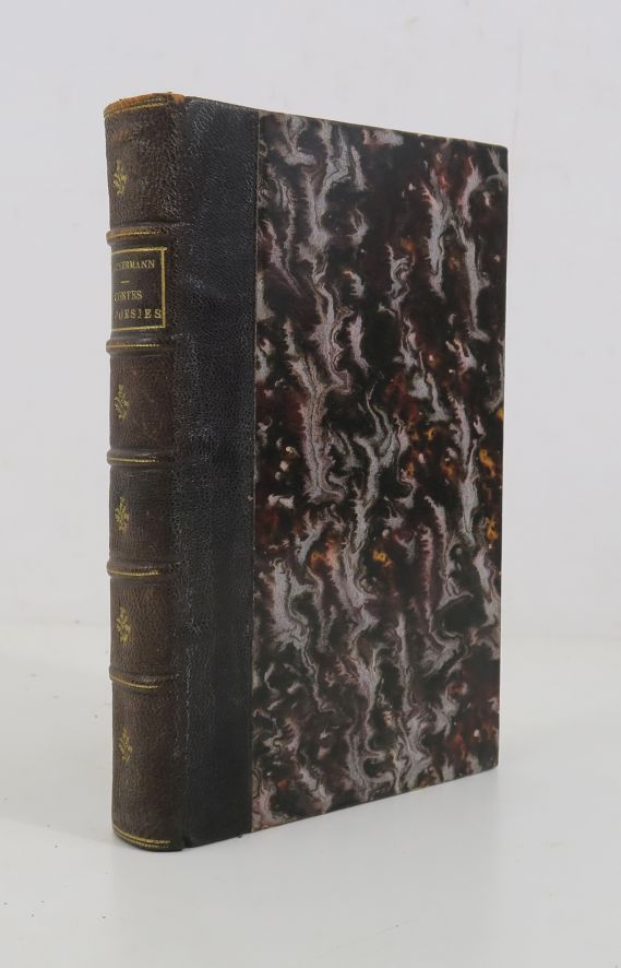 Null ACKERMANN（路易-维克多林）。Contes et Poésies.巴黎，哈谢特，1863年。

12开本，棕色半鹿皮，书脊上有华丽的花纹，镀金&hellip;