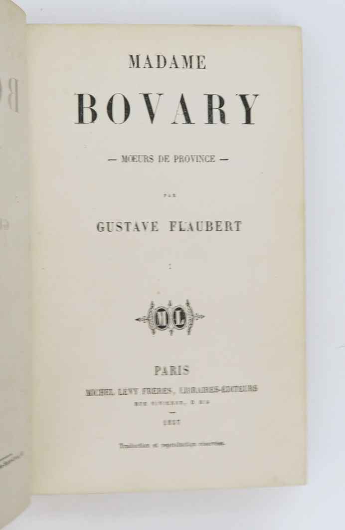 Null FLAUBERT（古斯塔夫）。包法利夫人》。全省的母亲。巴黎，Michel Lévy frères，1857年。

2卷12册，共[2]页（假标题和标&hellip;
