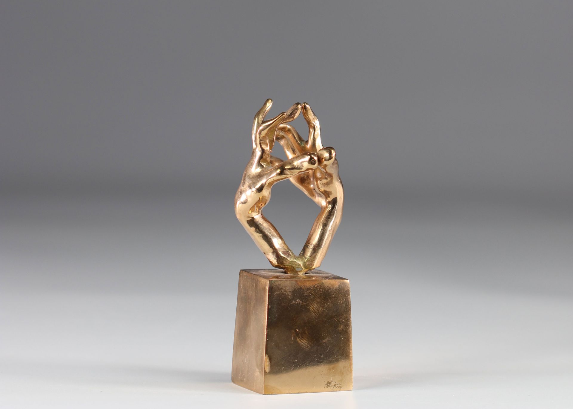 Yves LOHE sculpture en bronze "les mains" Yves LOHE Bronzeskulptur "Hände"
Maße:&hellip;
