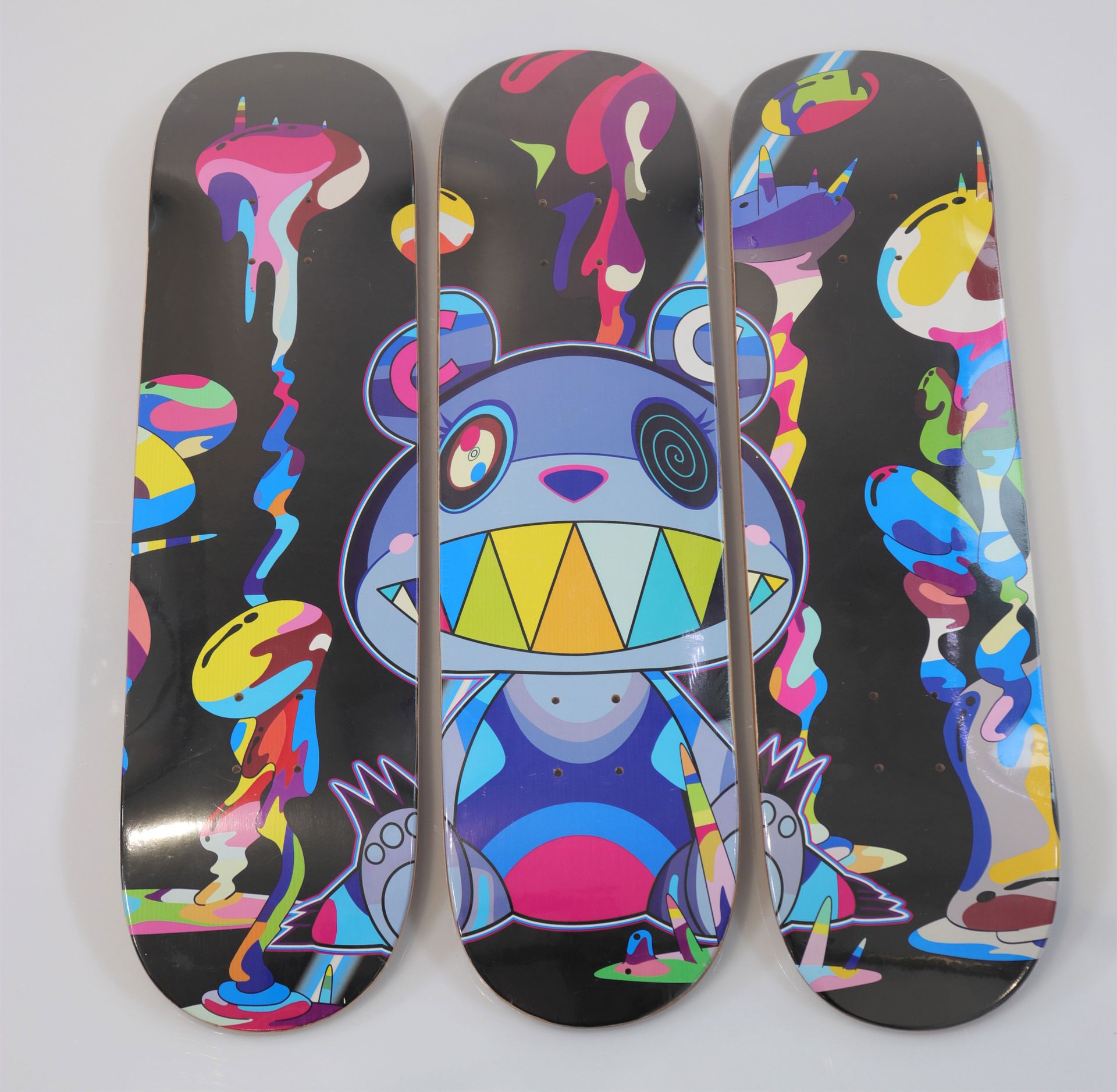 Takashi Murakami (d’après) Sérigraphie sur planches de skate en bois d'érable Es&hellip;