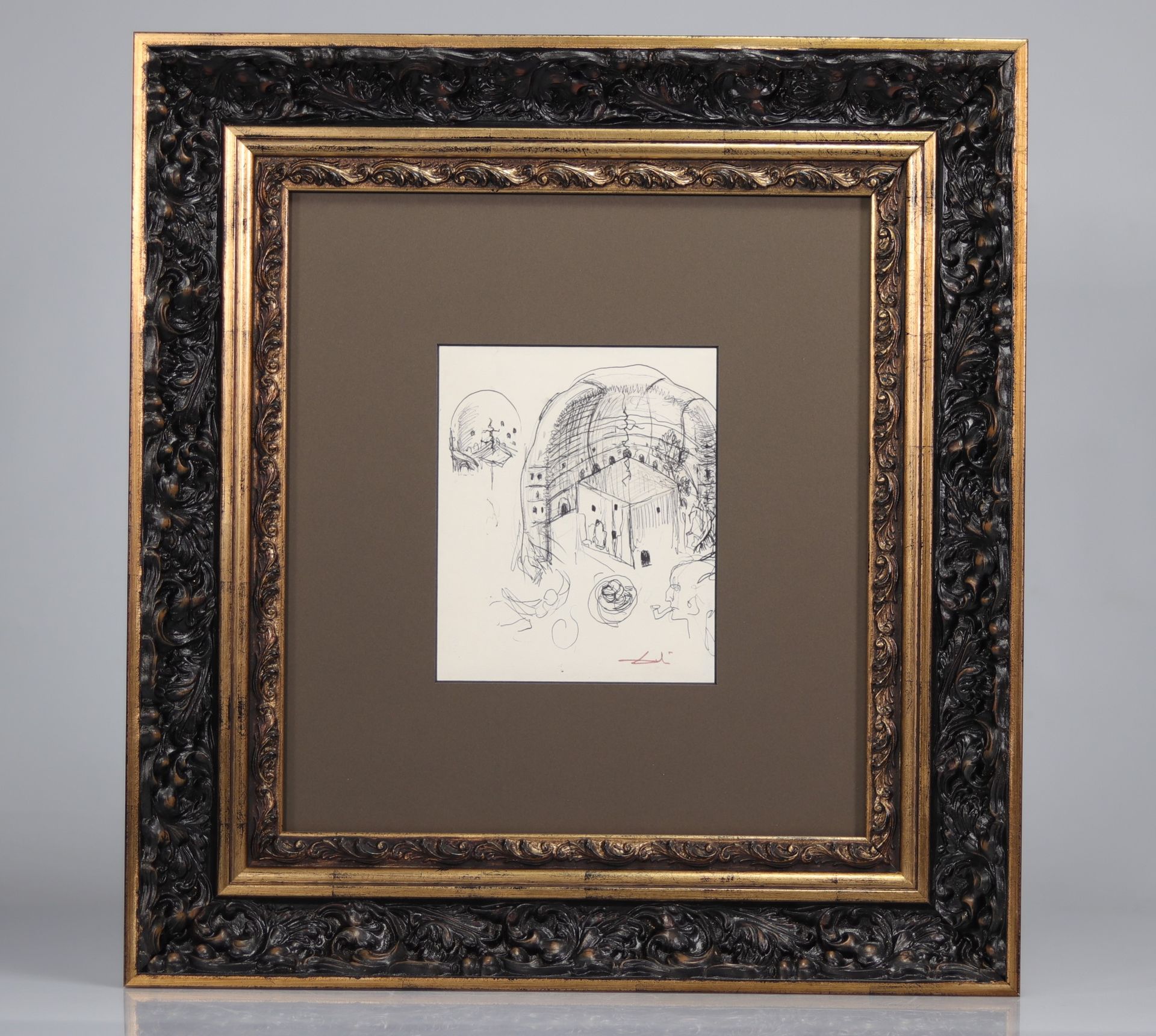 Null 萨尔瓦多-达利绘画书页上的黑色biros和铅笔。右下方有毡尖笔签名 "达利"。反面是绘画 "Nature morte vivante"（1956）的研&hellip;