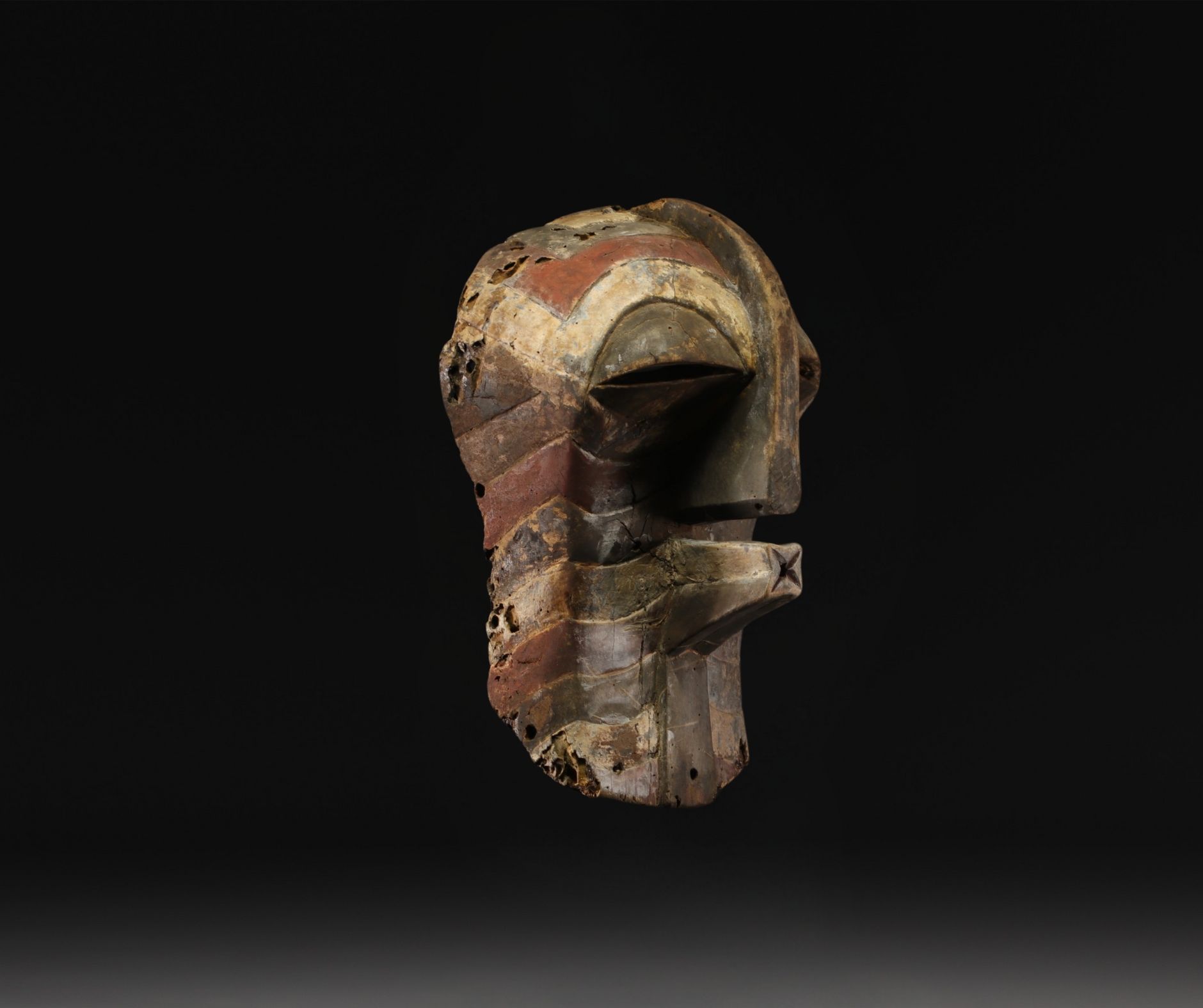 Null Ancien masque Songyé Kifwebe - Rep.Dem.Congo
Poids: 2.25 kg
Livraison dispo&hellip;