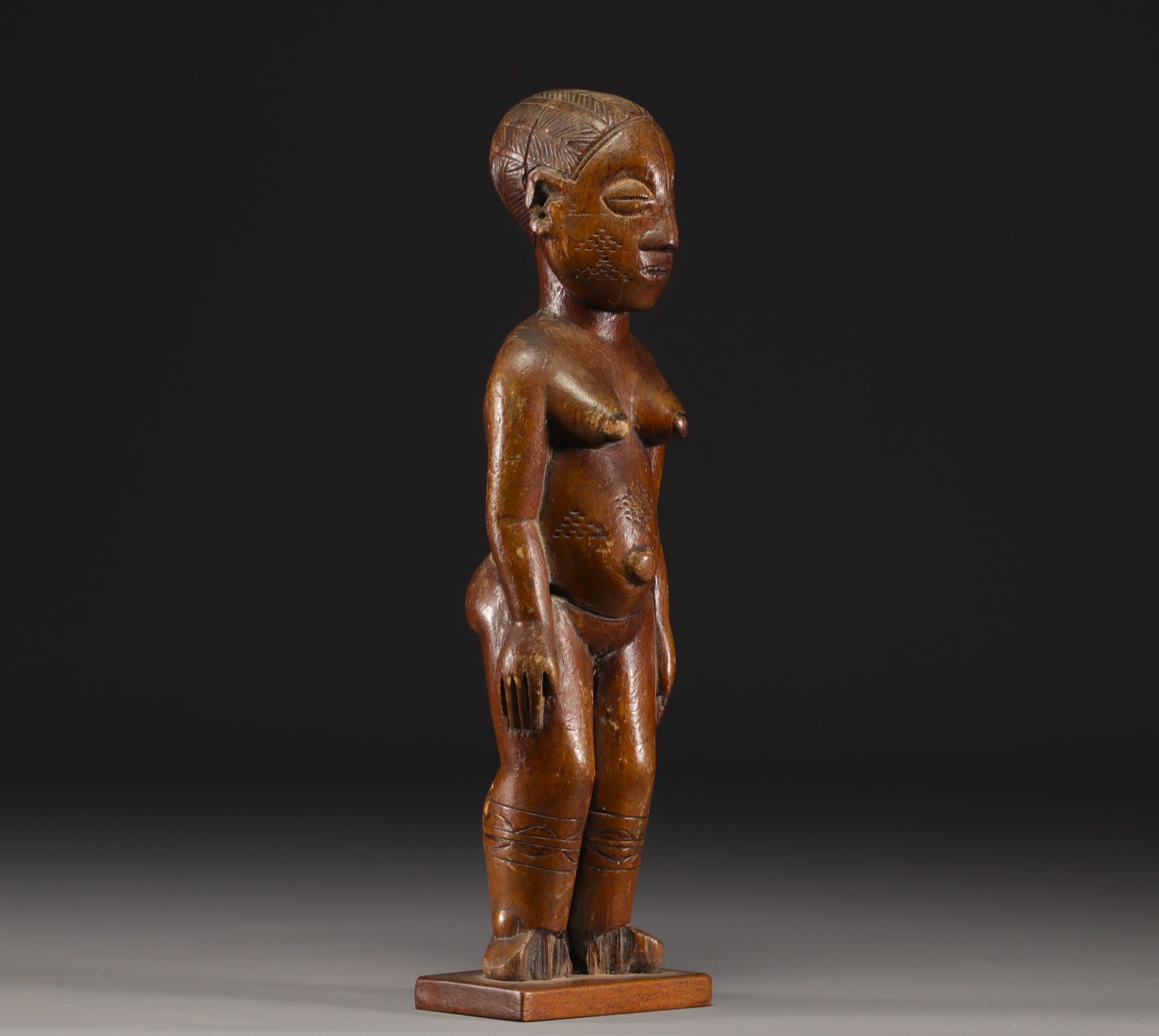 Null Ancienne Statue Mangbetu - Rep. Dem. Congo
Poids: 250 g
Livraison disponibl&hellip;