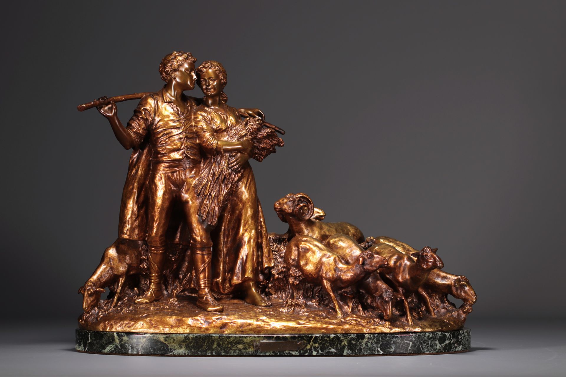 Null Joseph d'ASTE (1881-1945) "Couple de bergers et moutons" Bronze à patine do&hellip;