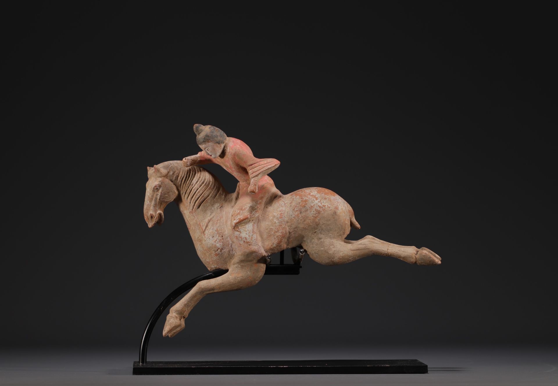 Null China - "Polo player" Polychrome terracotta, Tang Dynasty. Mounted on a bas&hellip;