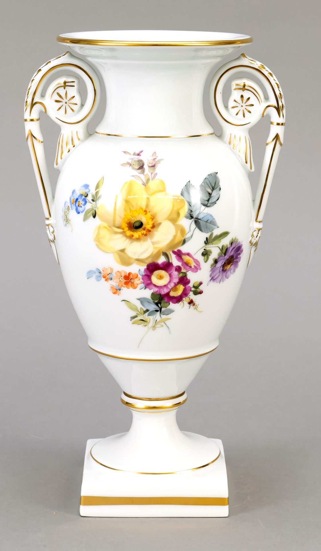 Vase amphore avec anses en rosette surélevées, Meissen, après 1970 1er choix, n°&hellip;