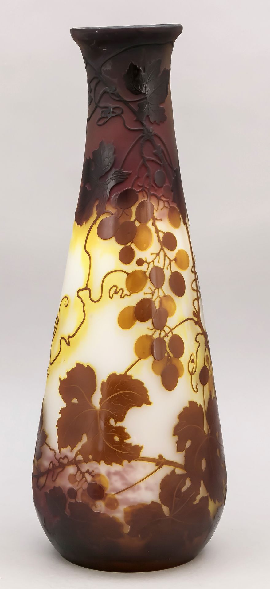 Vase, France, début du 20e s., Gallé, base ronde, forme de goutte, bord de l'emb&hellip;