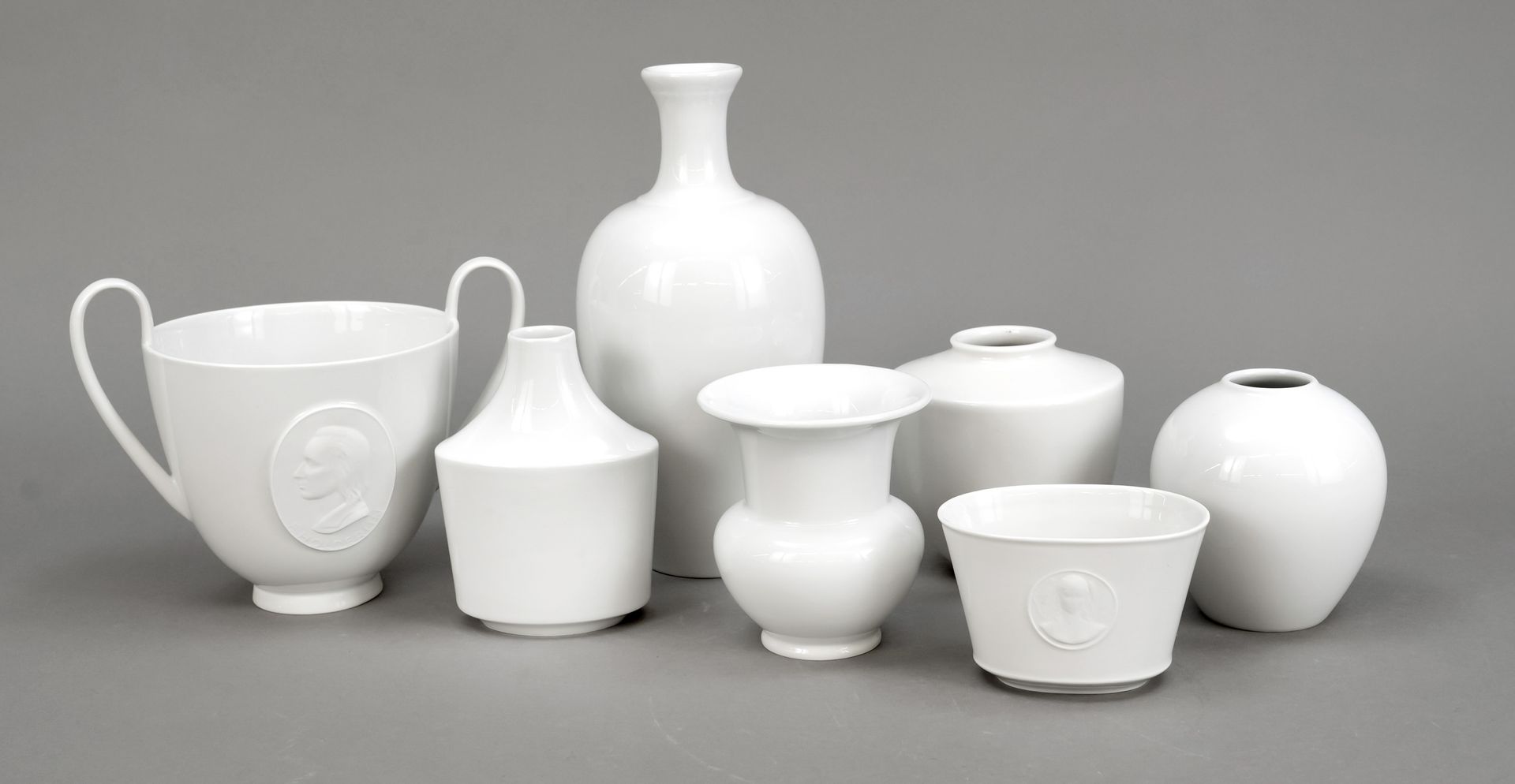 Null Sept vases, KPM Berlin, marques 1962-1992, 2e choix, blanc, vase à col étro&hellip;