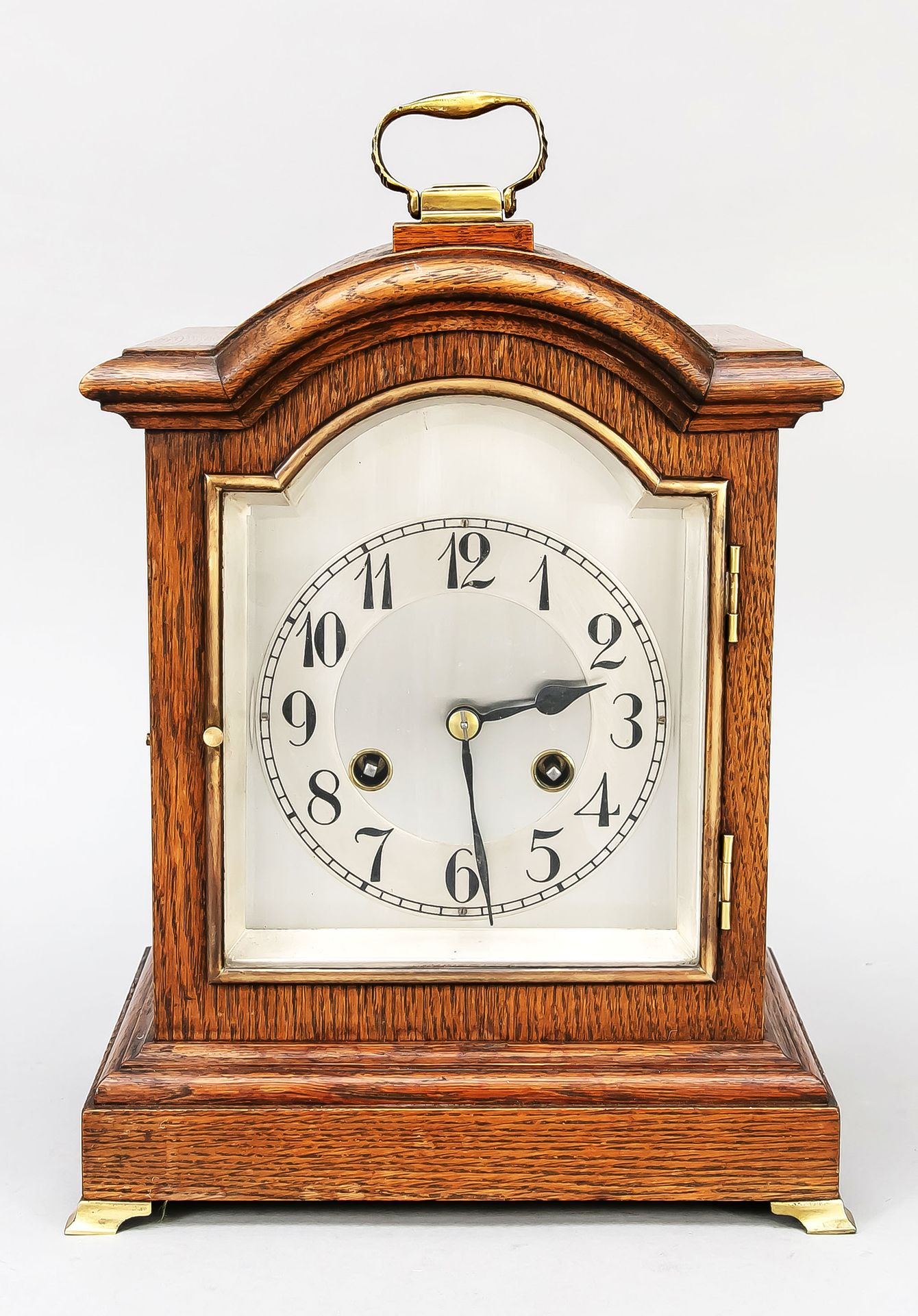 Null Horloge de table en chêne, Junghans 1ère moitié du 20e siècle, cadran argen&hellip;