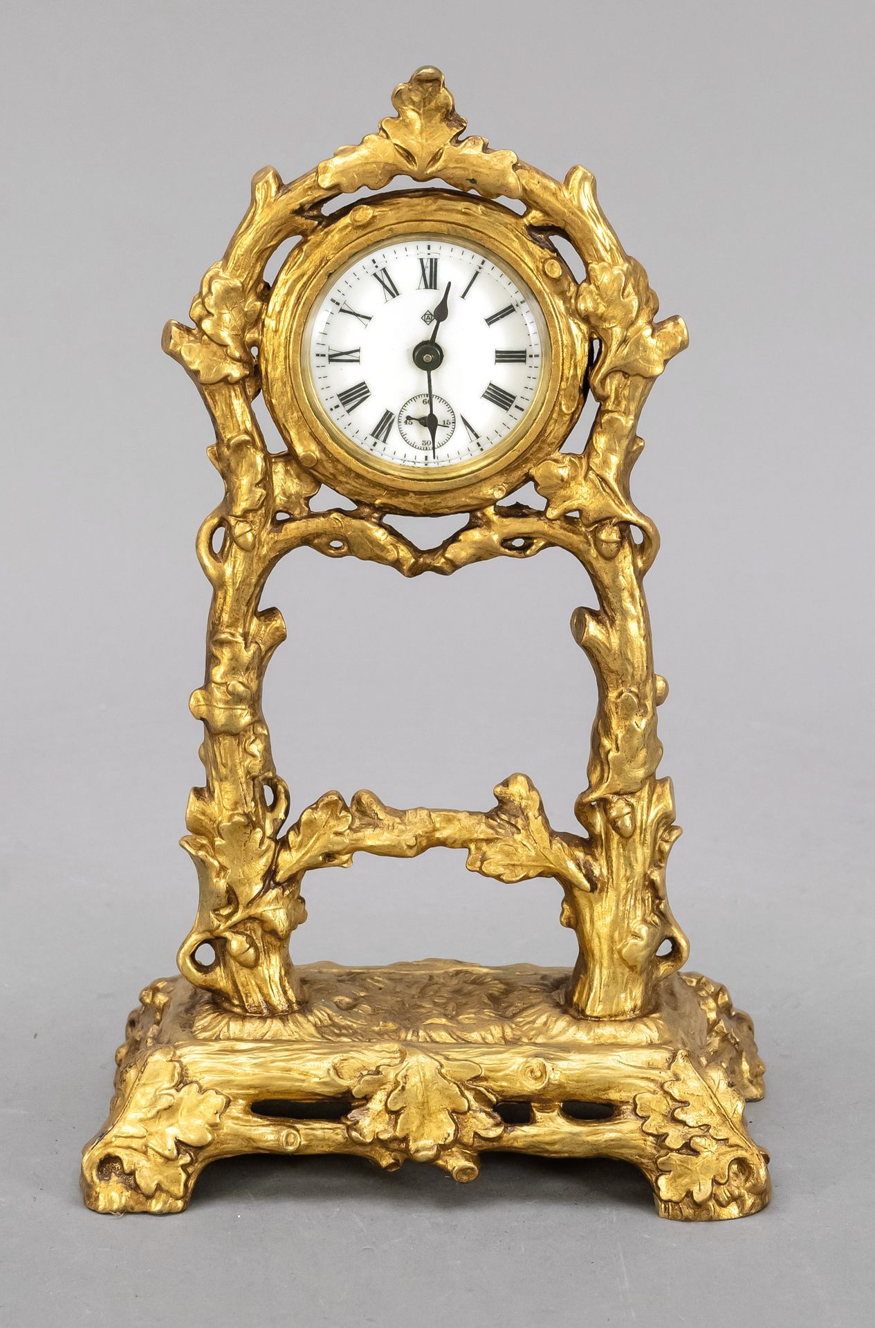 Null Table clock Ansonia USA, 1st half 20th c., brass color gilded, with oak dec&hellip;