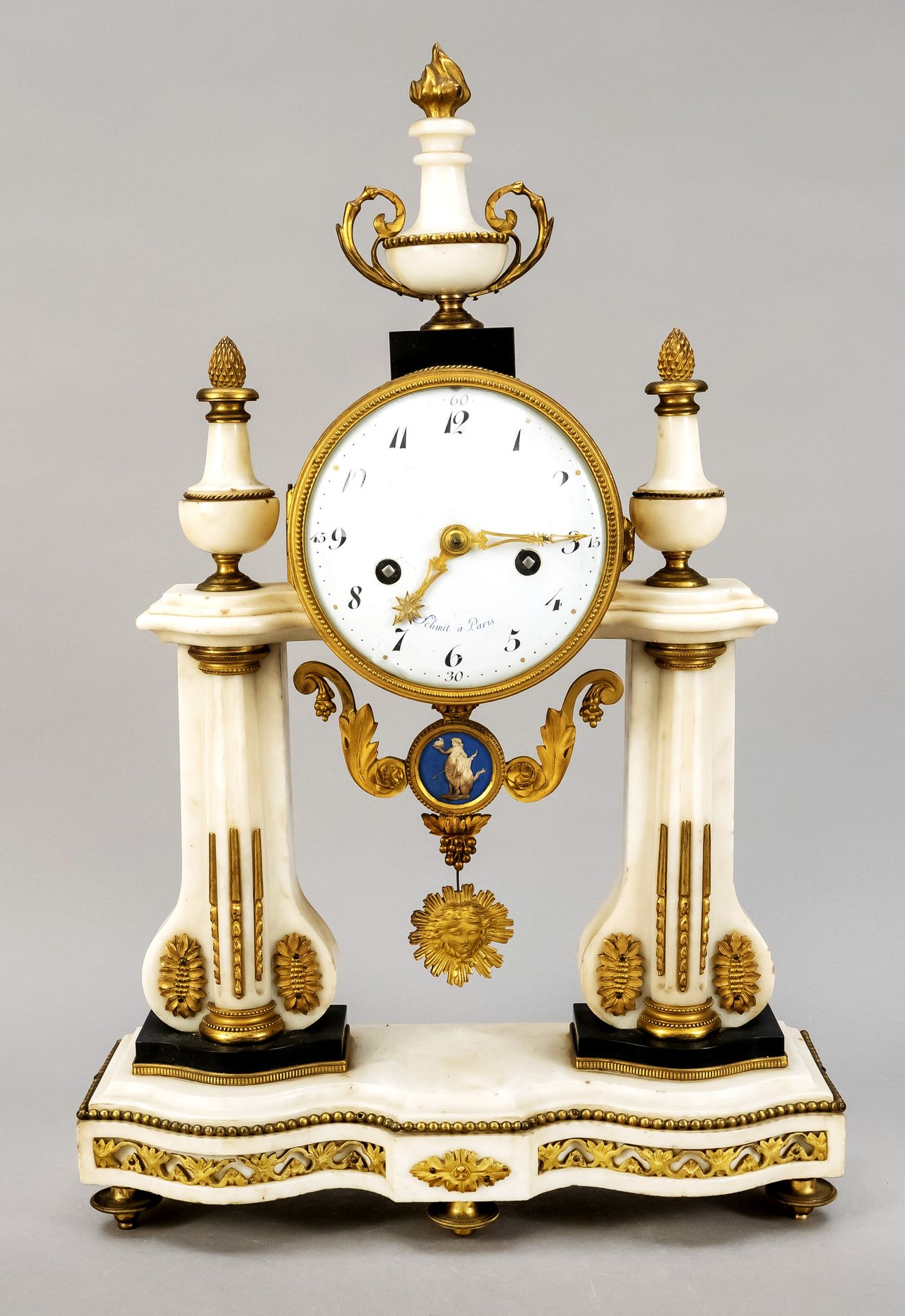 Null france. Columned pendulum, marked Schmit a Paris, with Wedgewood plaque und&hellip;