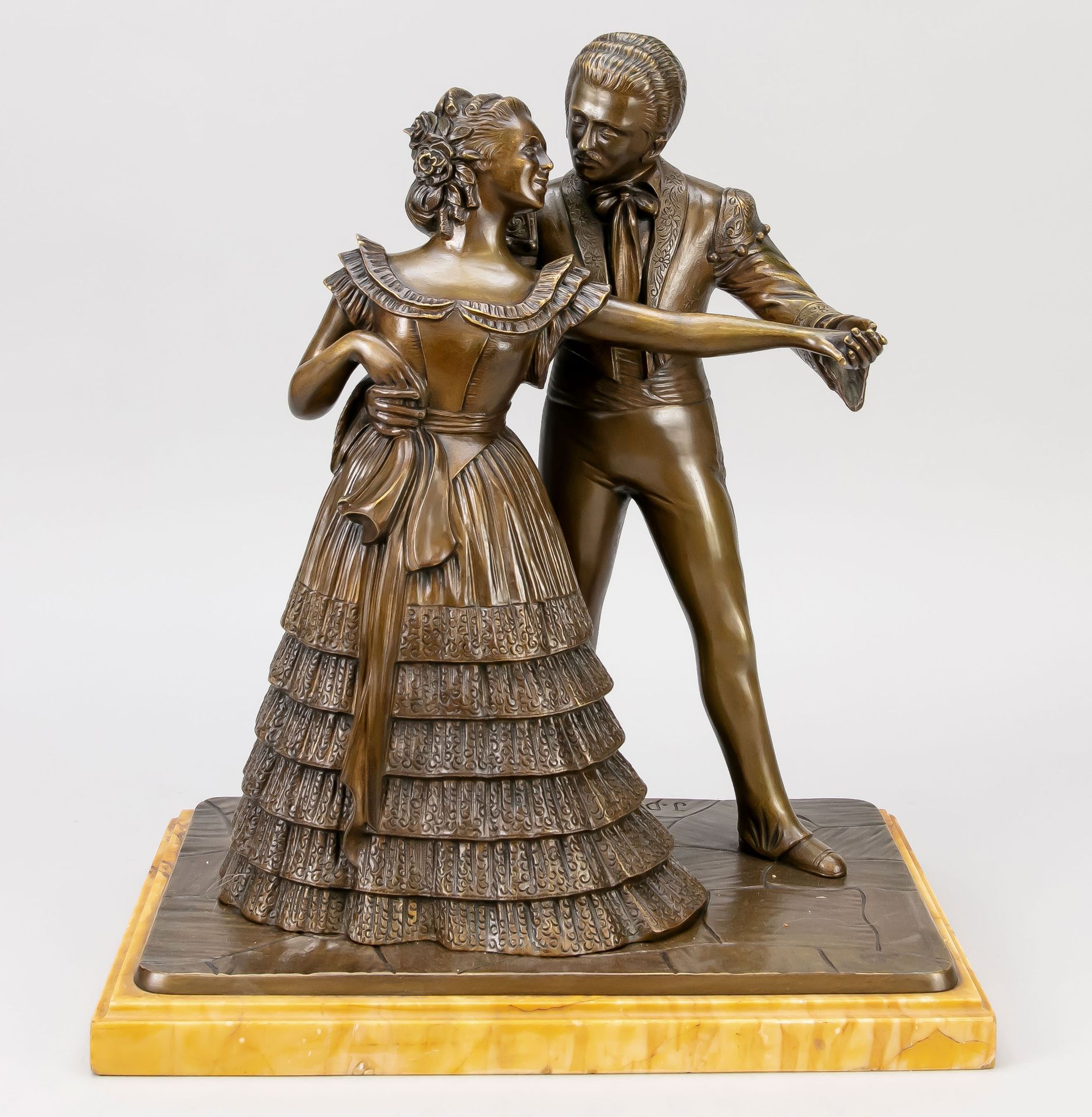 Null J. Demarez，雕塑家，约1920年，跳舞的情侣，青铜，在底座上签名，浅棕色大理石底座，高43厘米