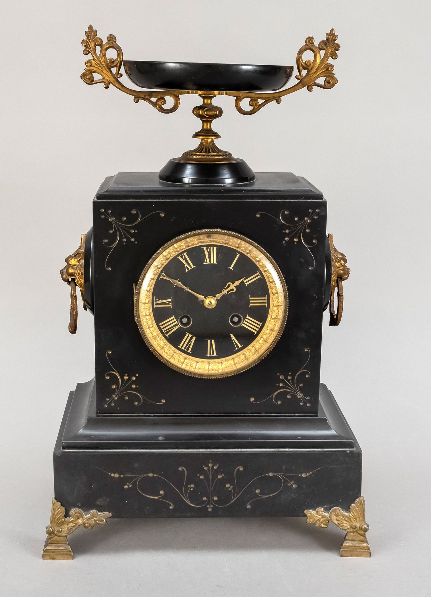 Null Fireplace clock, 2nd half of 19th c., black marble with golden thread engra&hellip;